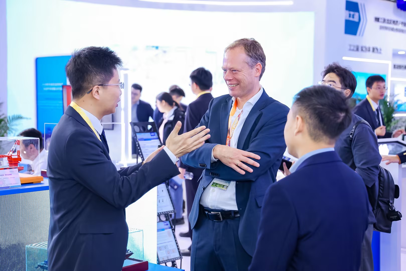 首页-PA真人集团有限公司官网